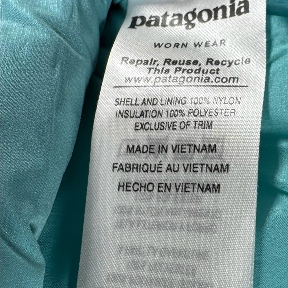 Patagonia Women's Dark Gray Puffer Jacket - Picture 3 of 7